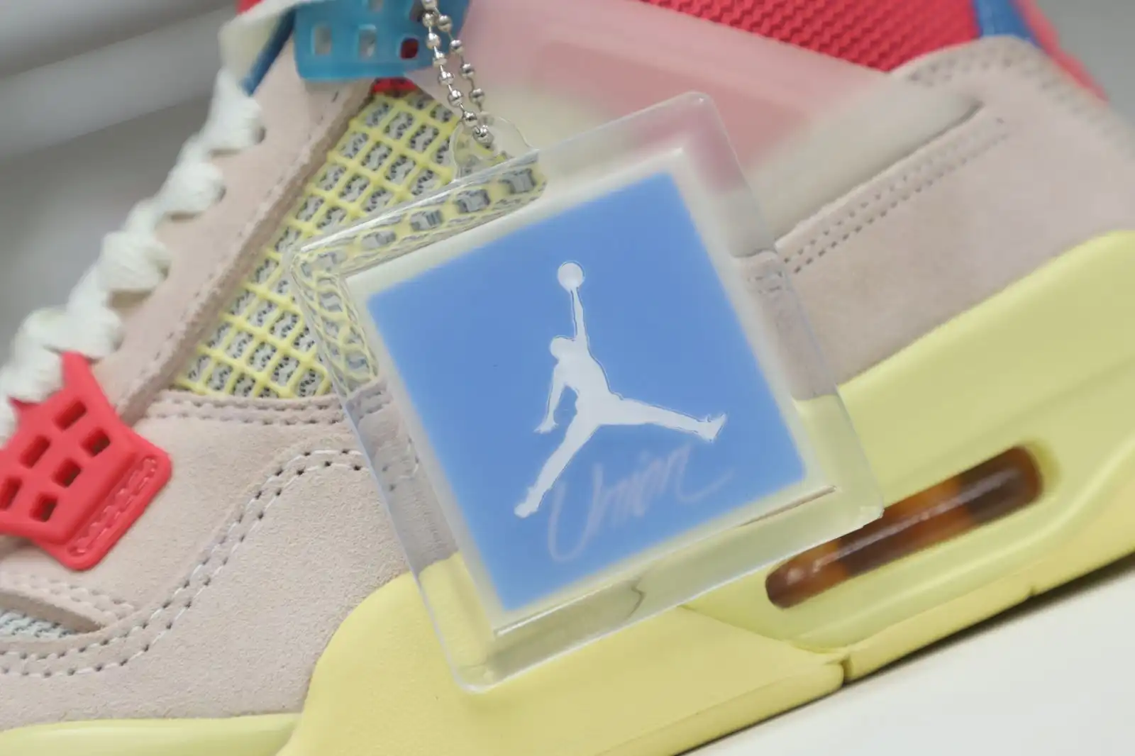 Kimikick UNION LA X AIR JORDAN 4 RETRO 'GUAVA ICE' 0127