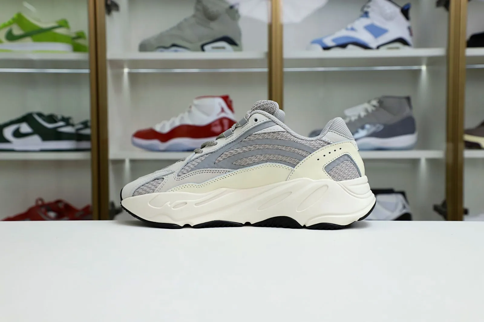 Cheap Kimi kick YEEZY BOOST 700 V2 'CREAM' 0114