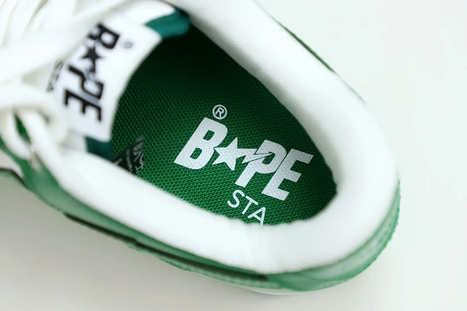 Kimikick BAPE BAPESTA 'GREEN' 0126