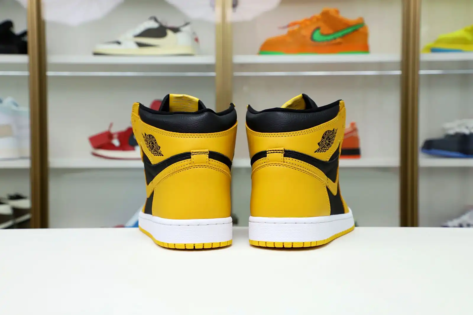 Kimikick AIR JORDAN 1 HIGH RETRO OG 'POLLEN' 0130