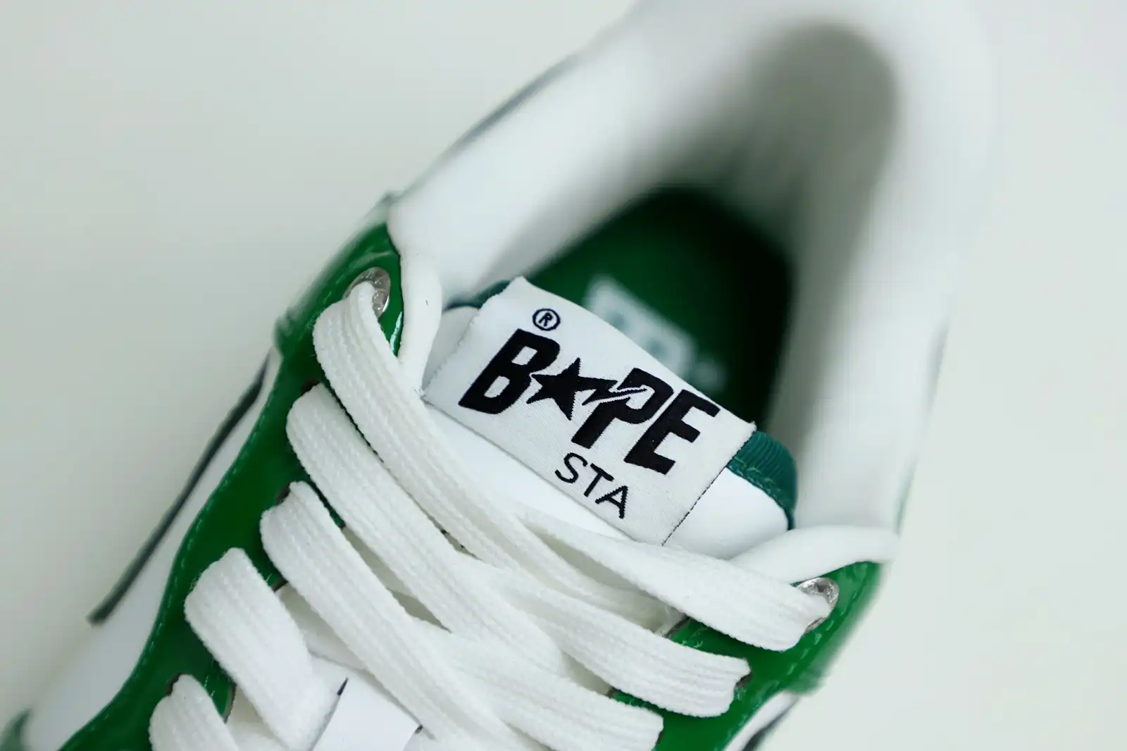 Kimikick BAPE BAPESTA 'GREEN' 0126