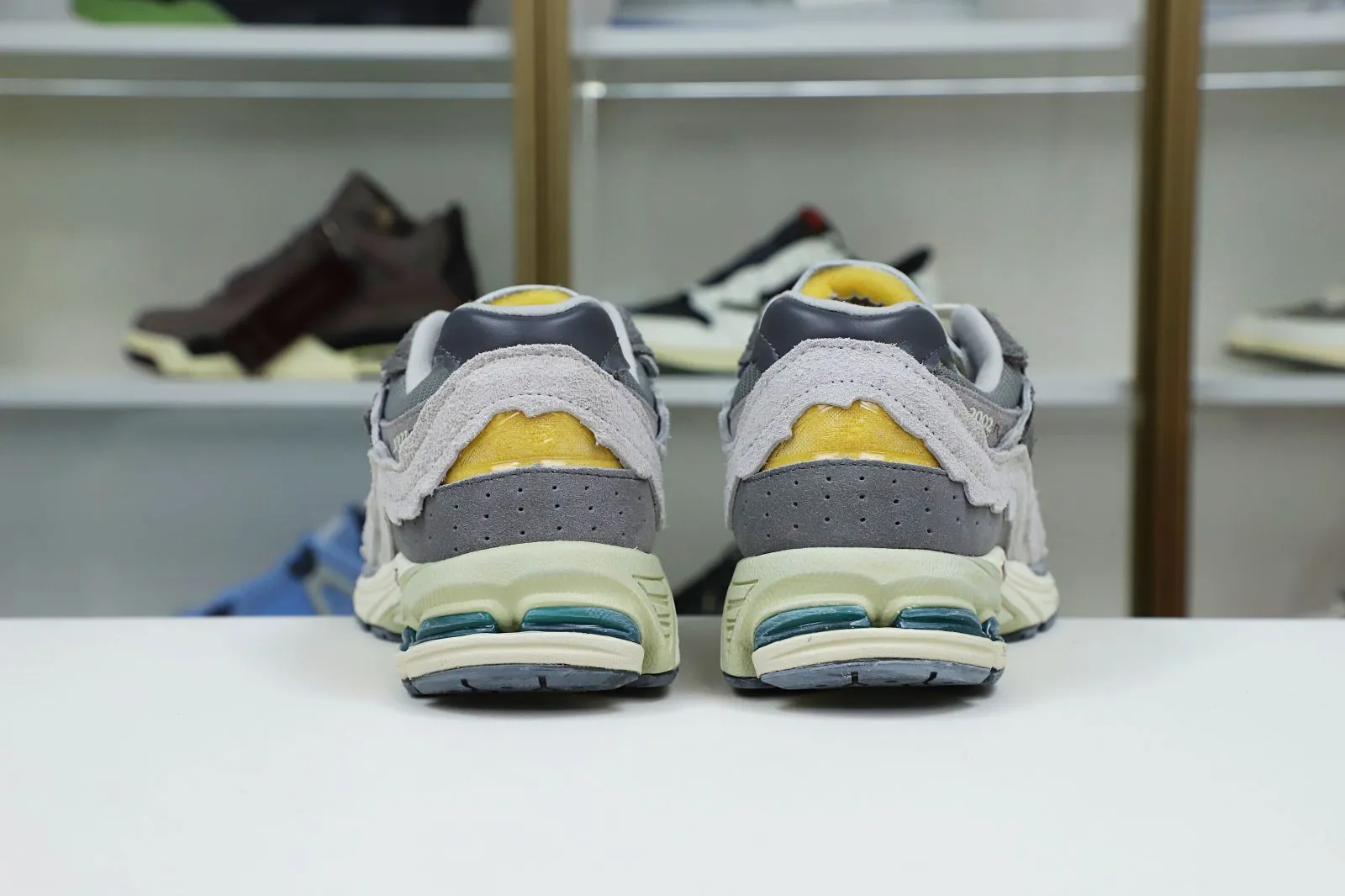 Reps Kimi kick New Balance NB 2002R  0115