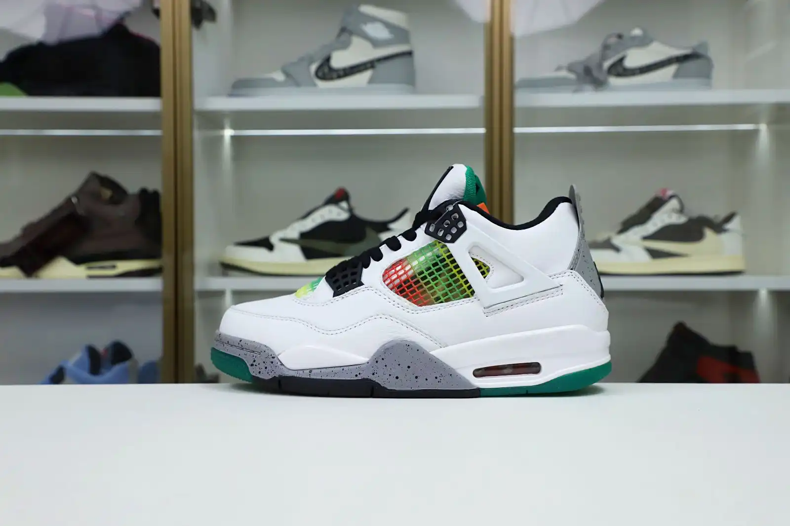 Kimikick WMNS AIR JORDAN 4 RETRO 'RAST 0127