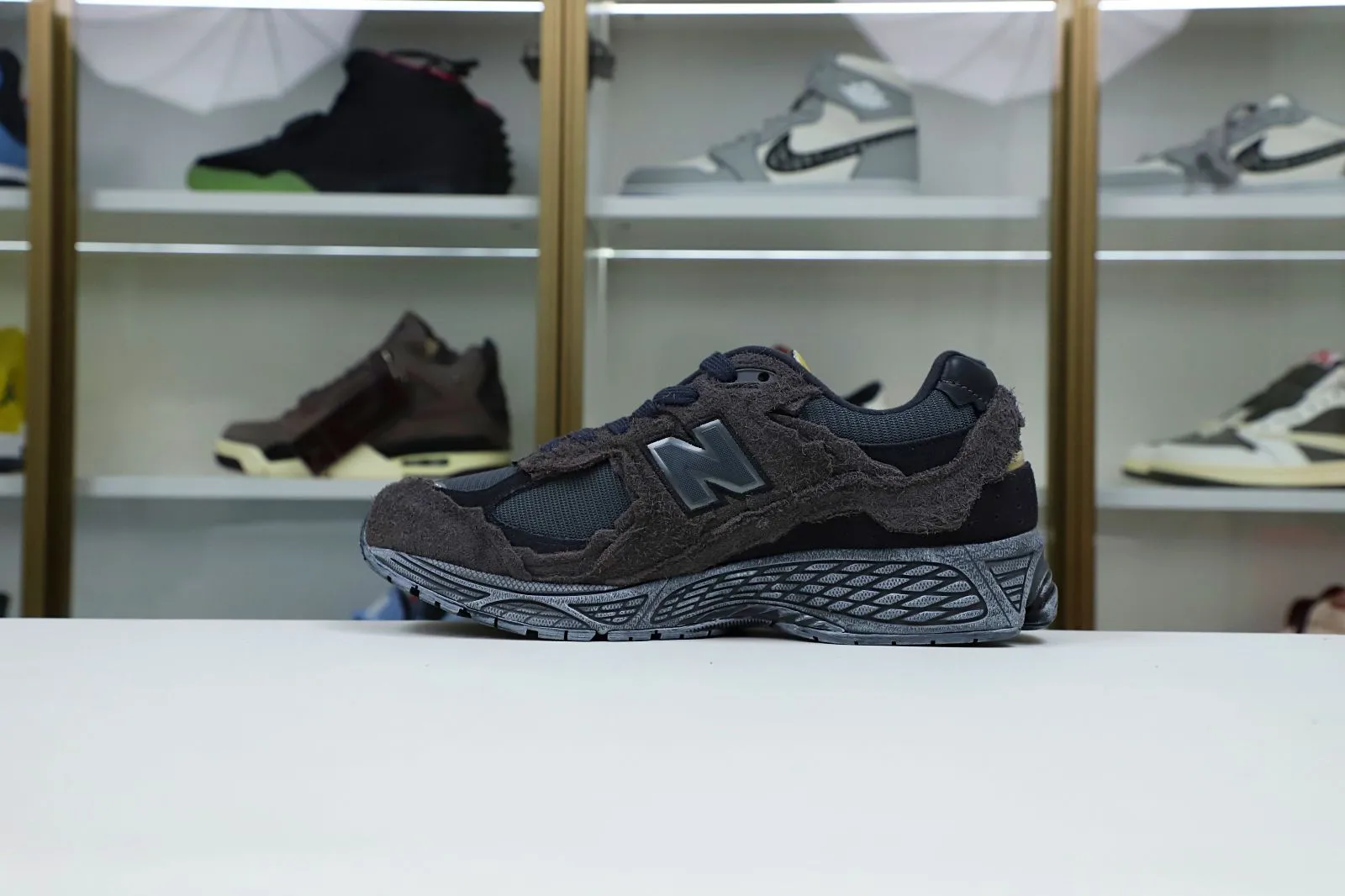 Kimikick Supbro x New Balance 2002R  0115