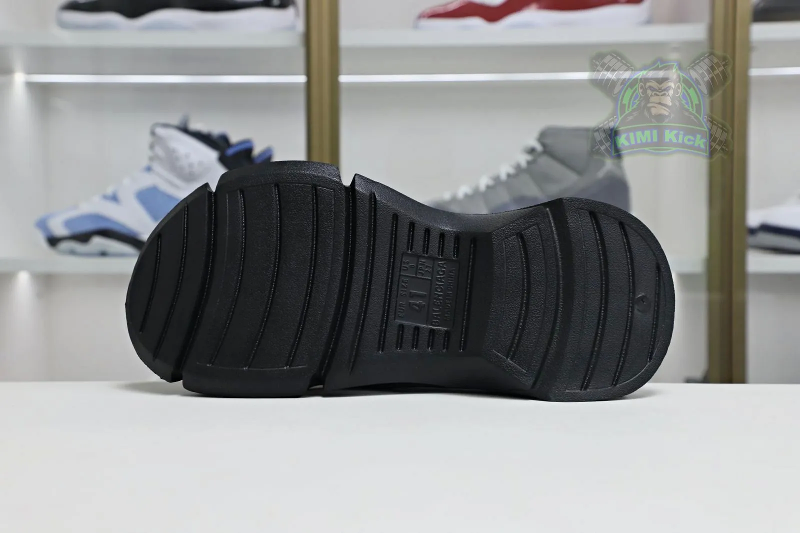 Reps Kimi kick BLGA Mold 0116