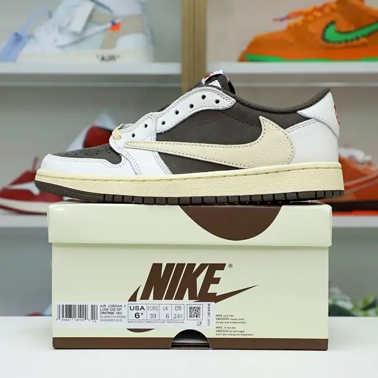 Kimikick TRAVIS SCOTT X AIR JORDAN 1 LOW OG REVERSE MOCHA 0130