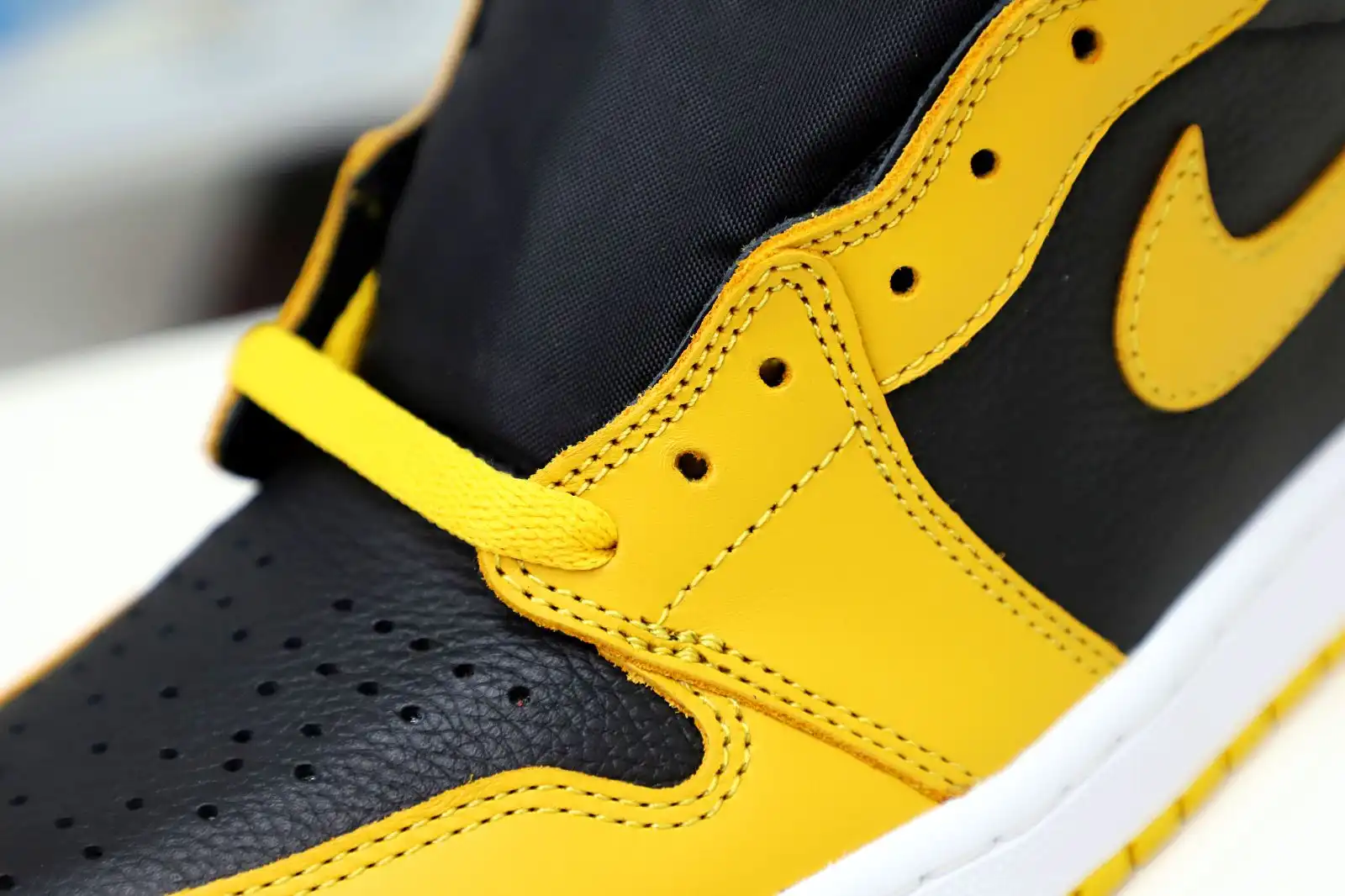 Kimikick AIR JORDAN 1 HIGH RETRO OG 'POLLEN' 0130