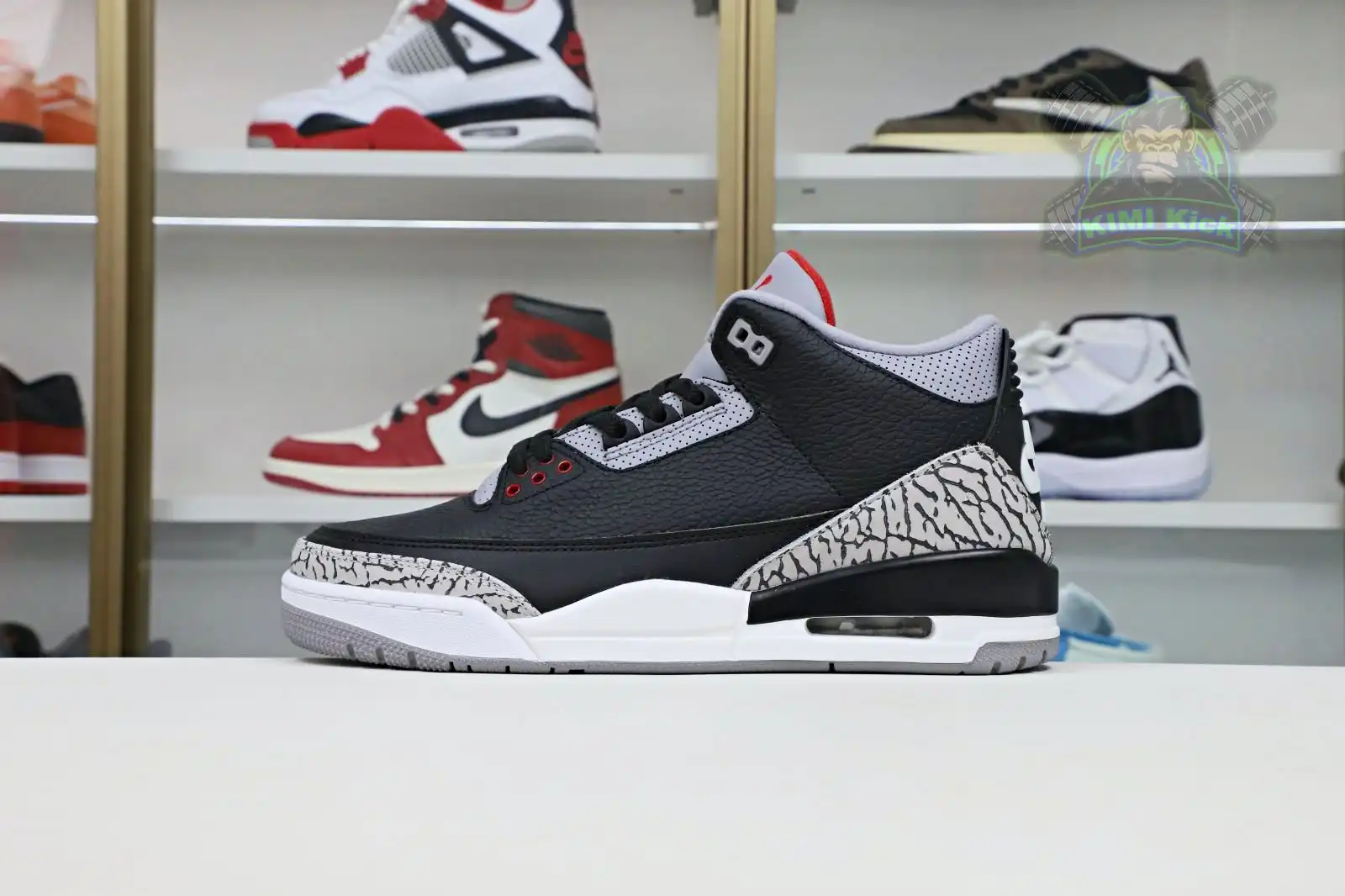 Kimikick Jordan Air Jordan 3 retro blackcement  2018（854262-001） 0127