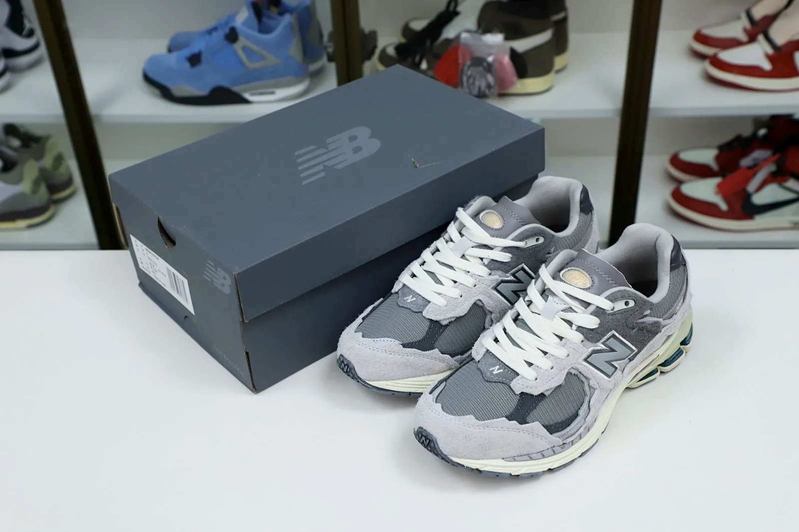 Reps Kimi kick New Balance NB 2002R  0115