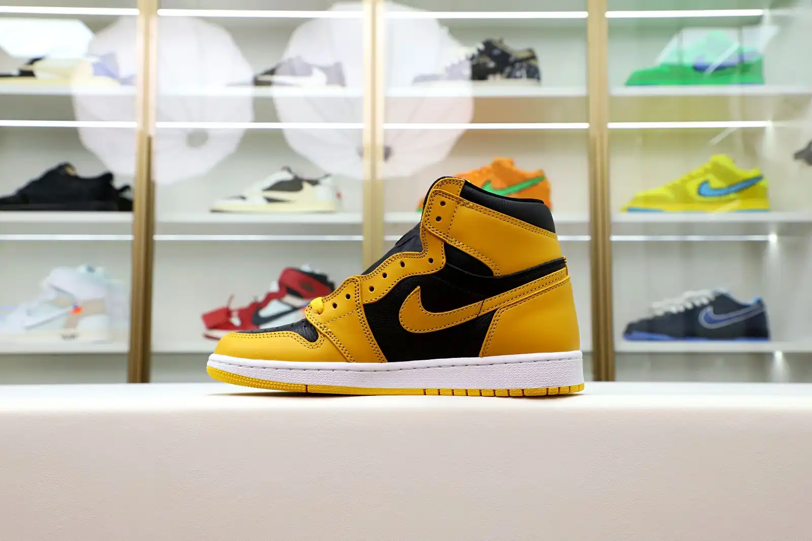 Kimikick AIR JORDAN 1 HIGH RETRO OG 'POLLEN' 0130