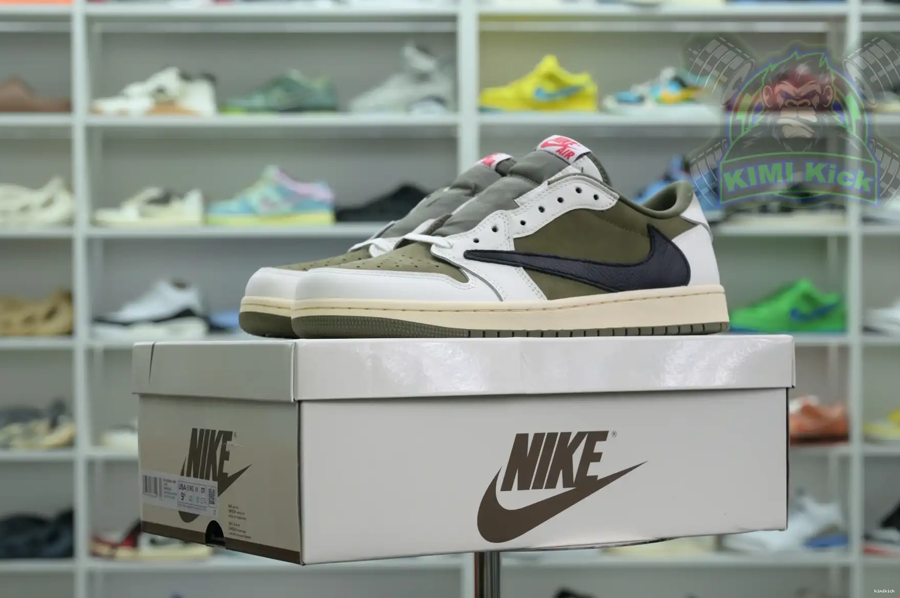 Travis Kimikick “Medium Air Scottx Jordan Olive” OG Jordan 1Low 0221