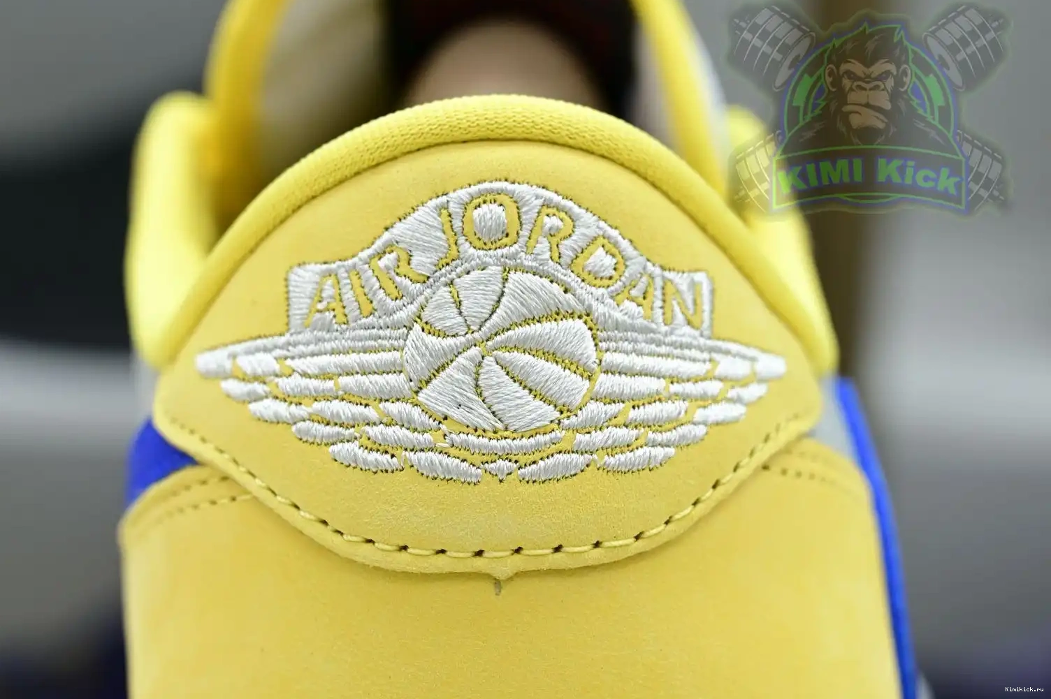 Air 1Low Jordan Jordan Scott Kimikick Canary Travis x 0211