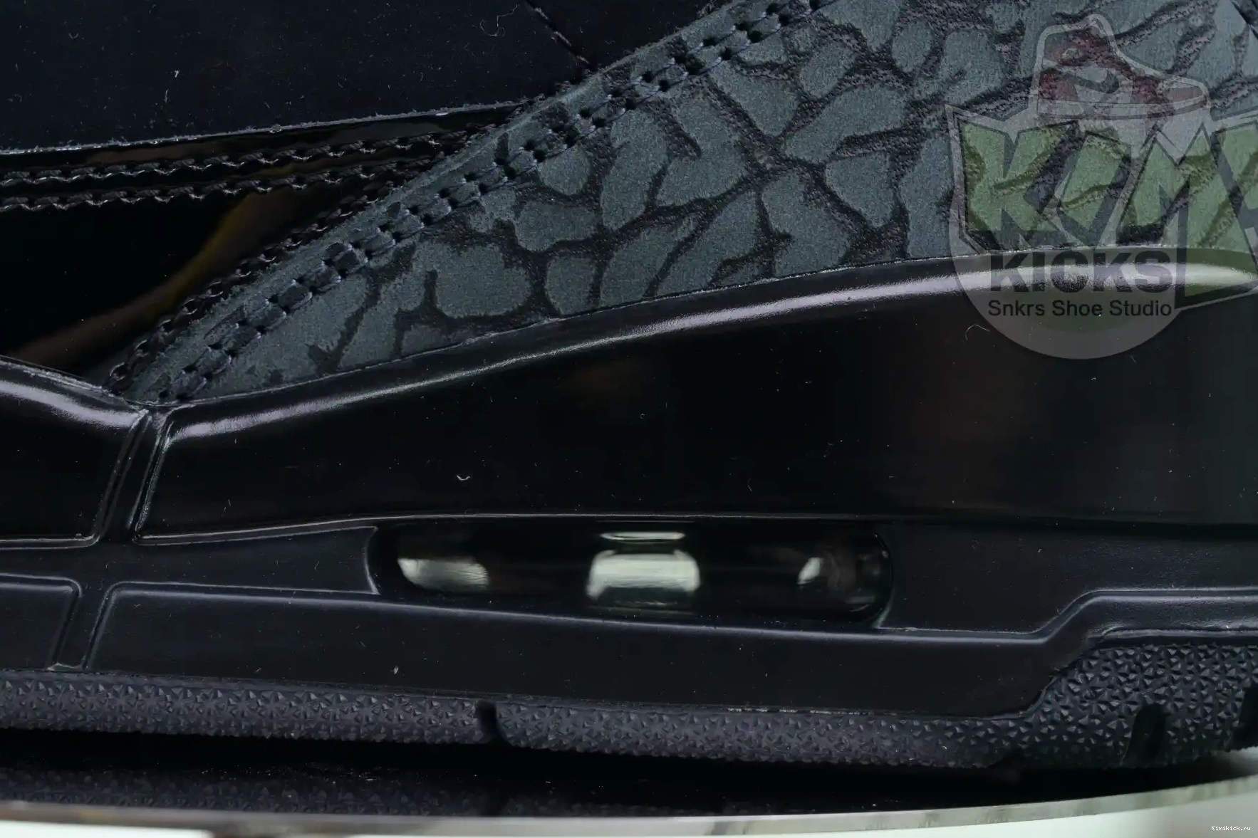 Air Jordan3“Black Cat” Kimikick Jordan 0226