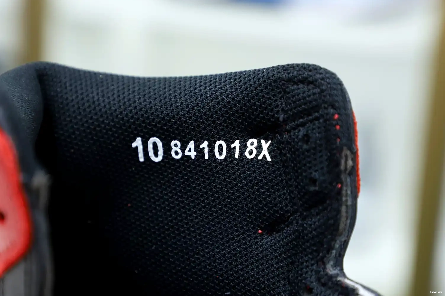 1 OG RETRO JORDAN Kimikick 'BRED' AIR HIGH 0210