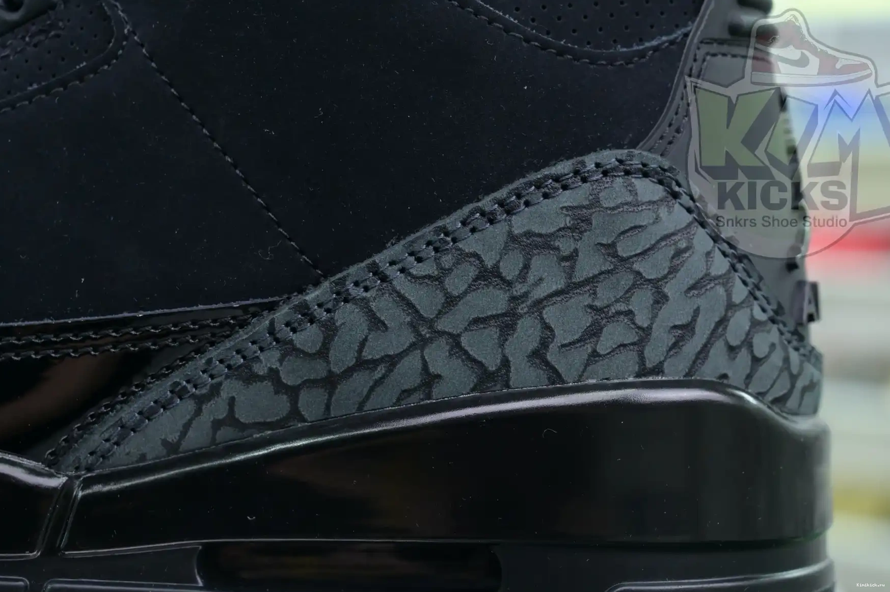 Air Jordan3“Black Cat” Kimikick Jordan 0226