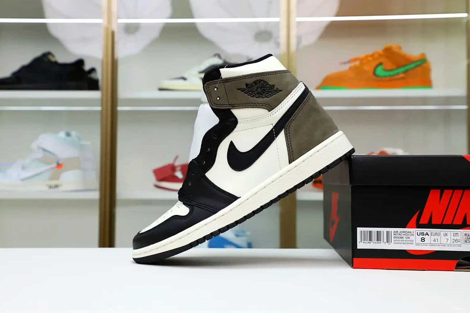 'DARK RETRO MOCHA' AIR JORDAN 1 Kimikick OG HIGH 0224