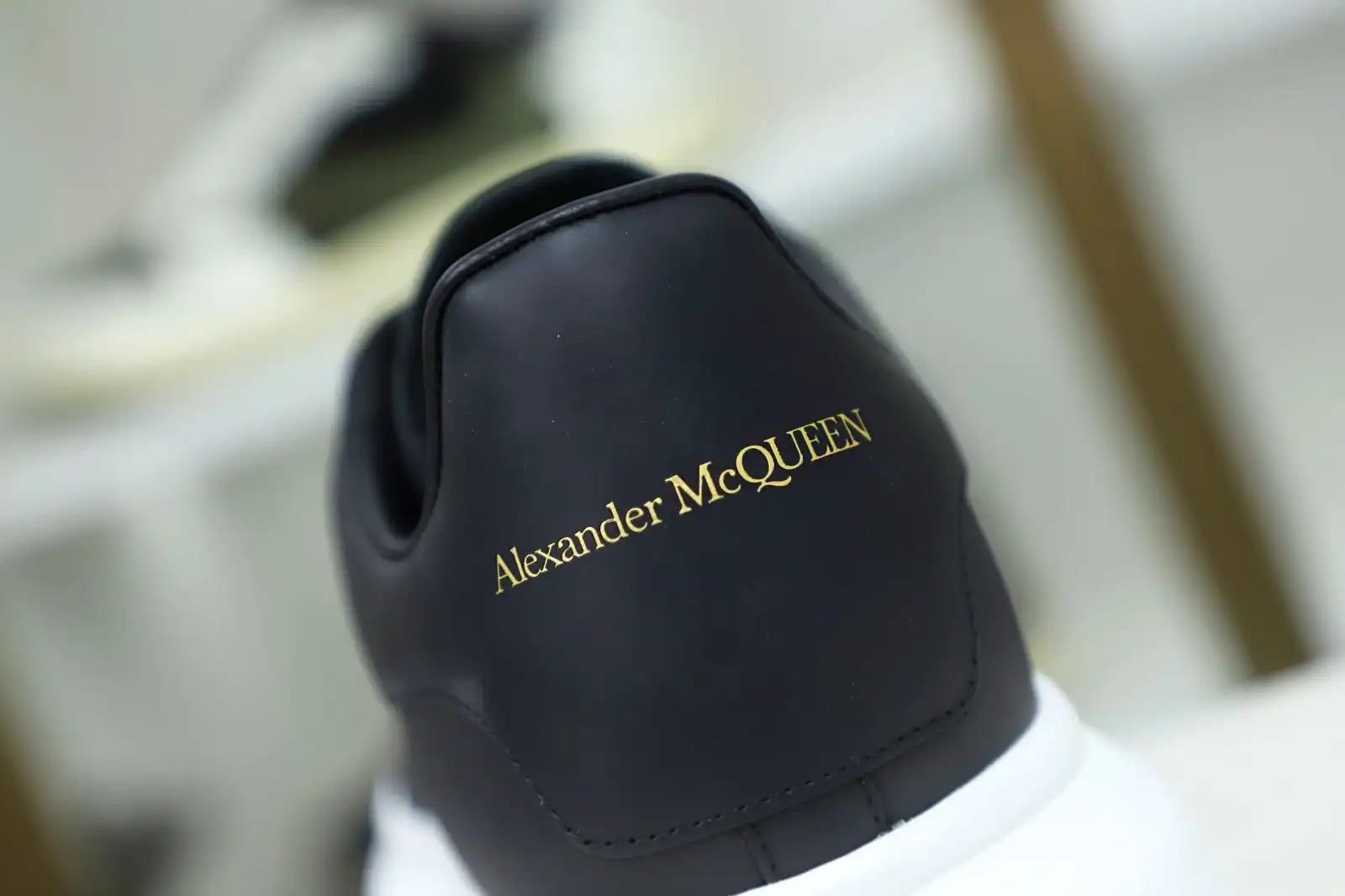 Kimikick ALXNDER MC MCQUE*N Oversized Sneaker 0205