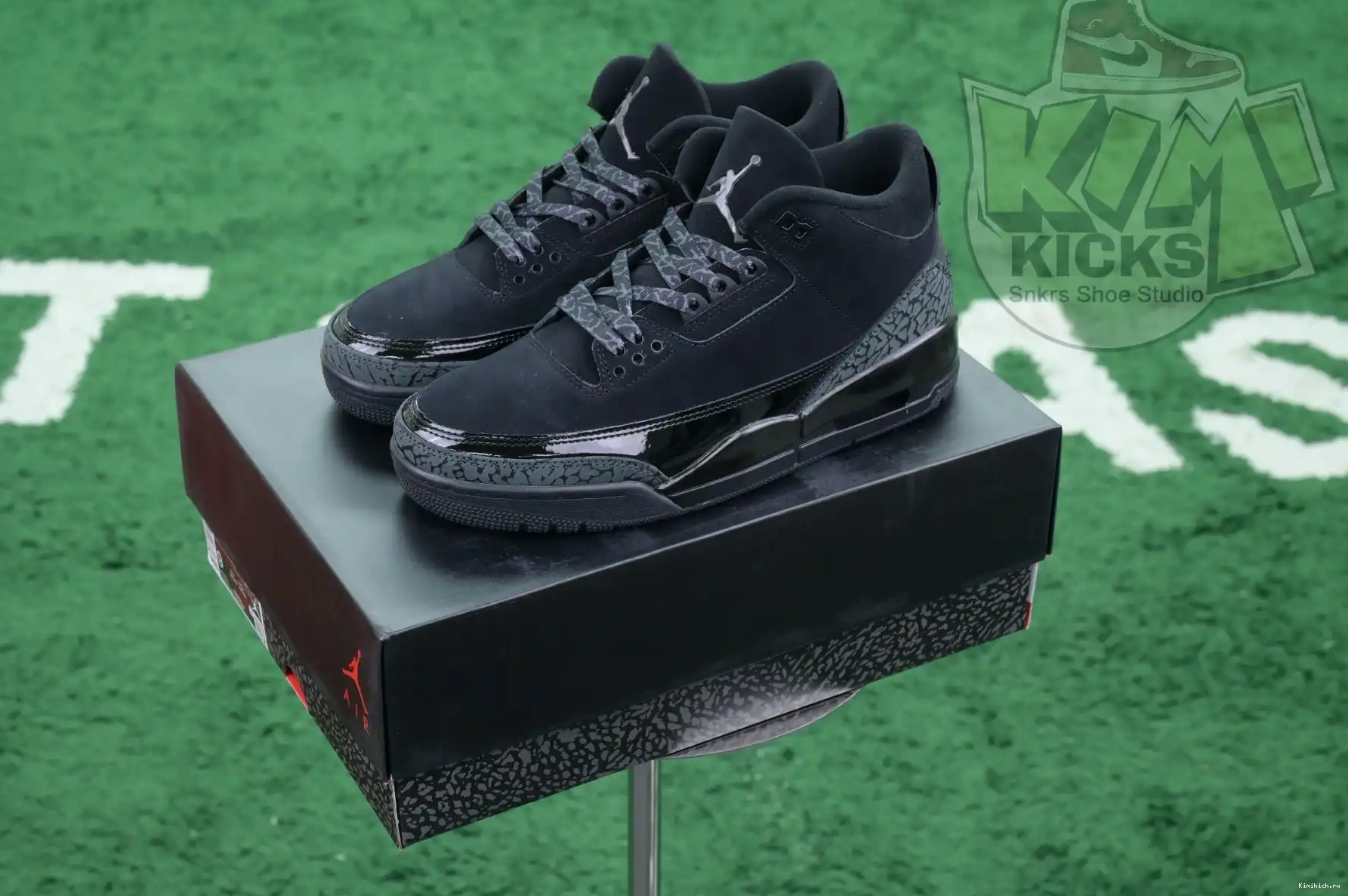 Air Jordan3“Black Cat” Kimikick Jordan 0226