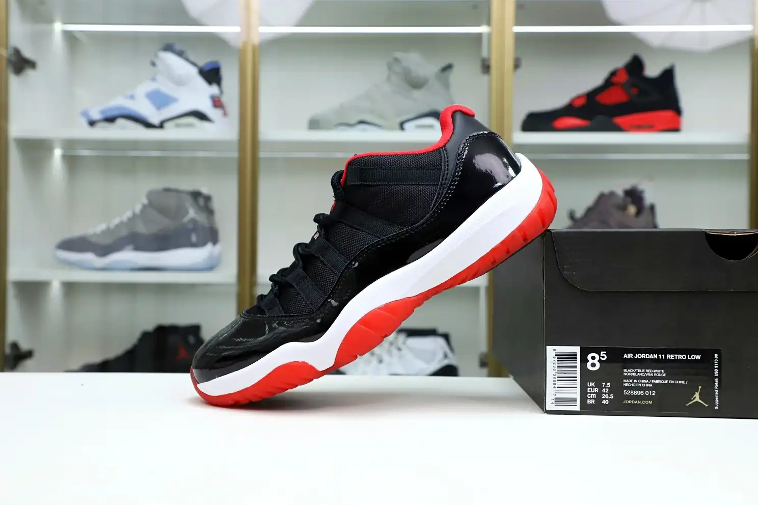 Kimikick JORDAN BRED 11 RETRO AIR LOW 0212