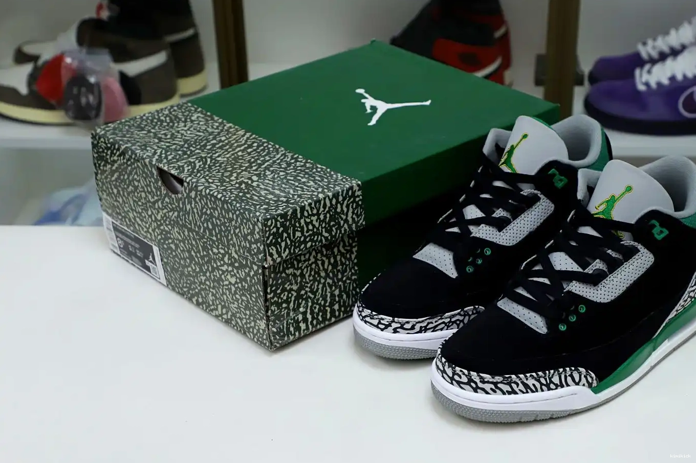 Kimikick JORDAN 3 PINE GREEN AIR 0222