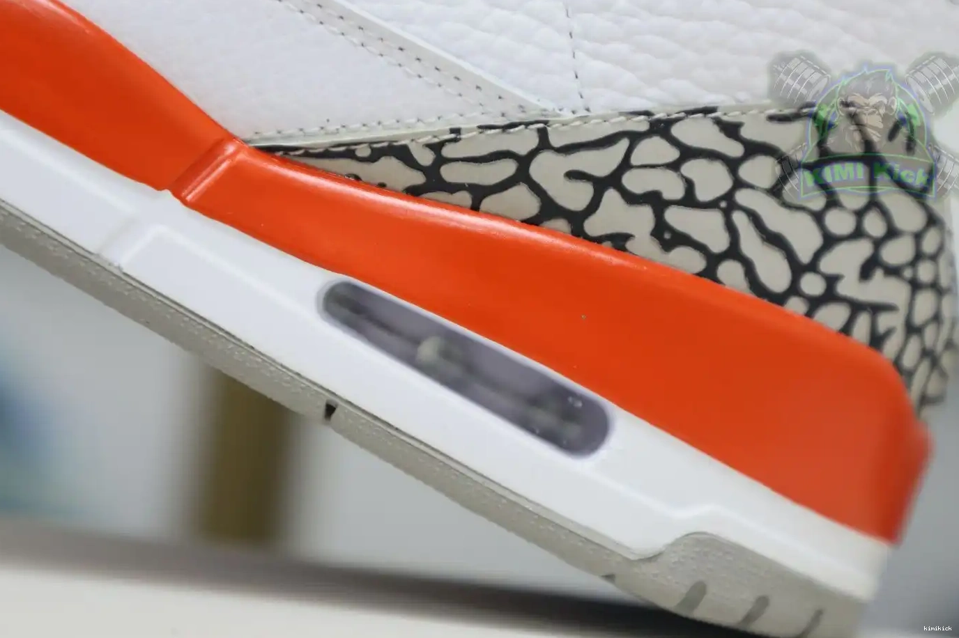 Kimikick AIR JORDAN 3 'KNICKS' RETRO 0223