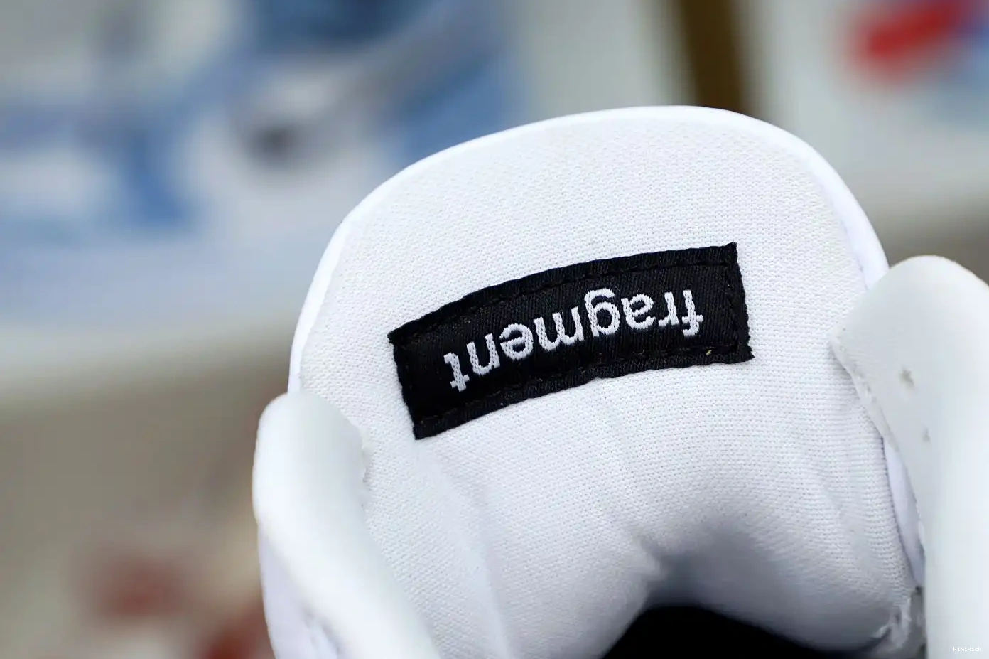 Kimikick SP 3 'WHITE' DESIGN FRAGMENT RETRO X AIR JORDAN 0223