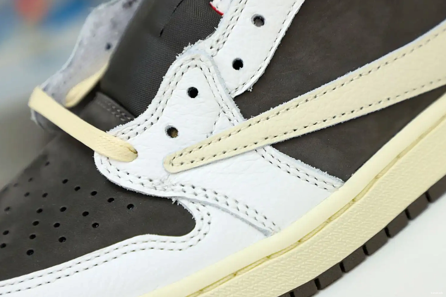 LOW OG SCOTT AIR MOCHA TRAVIS 1 X REVERSE Kimikick JORDAN 0321