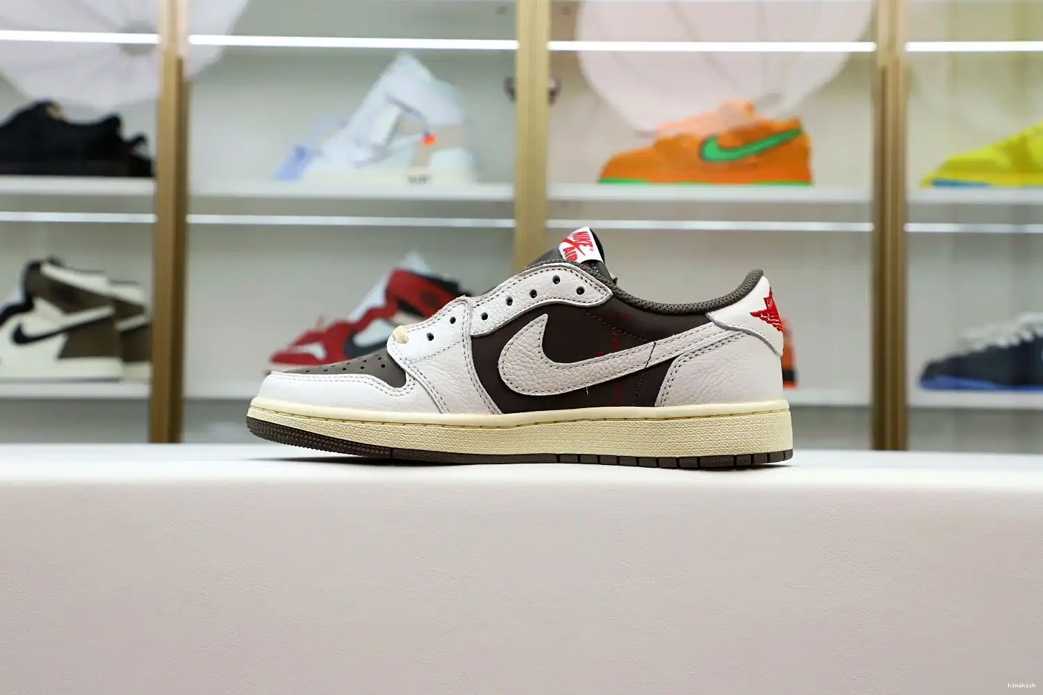 LOW OG SCOTT AIR MOCHA TRAVIS 1 X REVERSE Kimikick JORDAN 0321