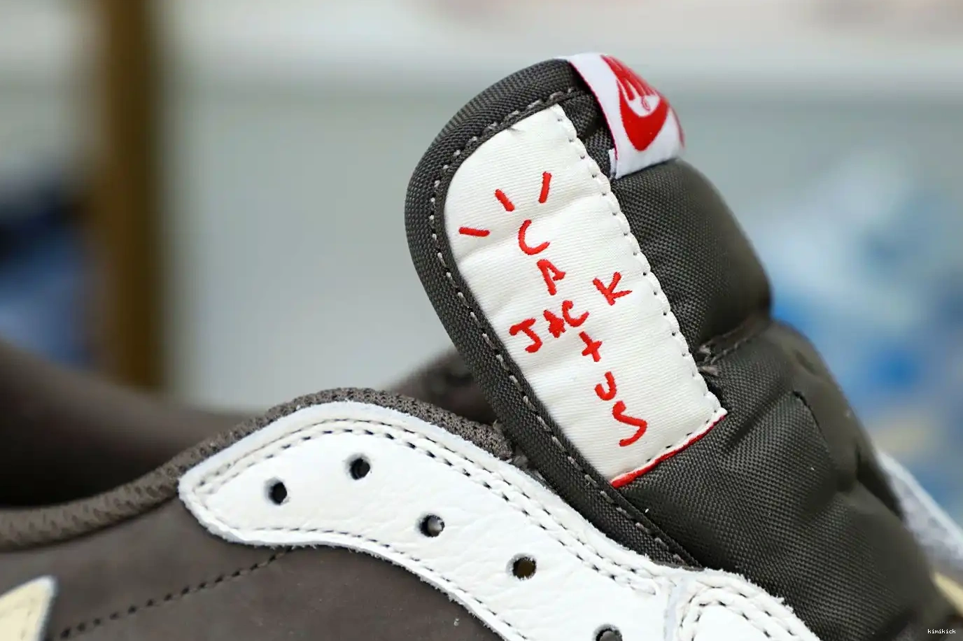 LOW OG SCOTT AIR MOCHA TRAVIS 1 X REVERSE Kimikick JORDAN 0321